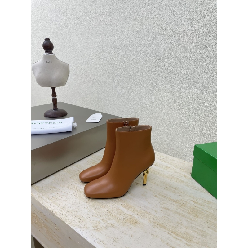 bo*te*ga Ve*ne*ta boots